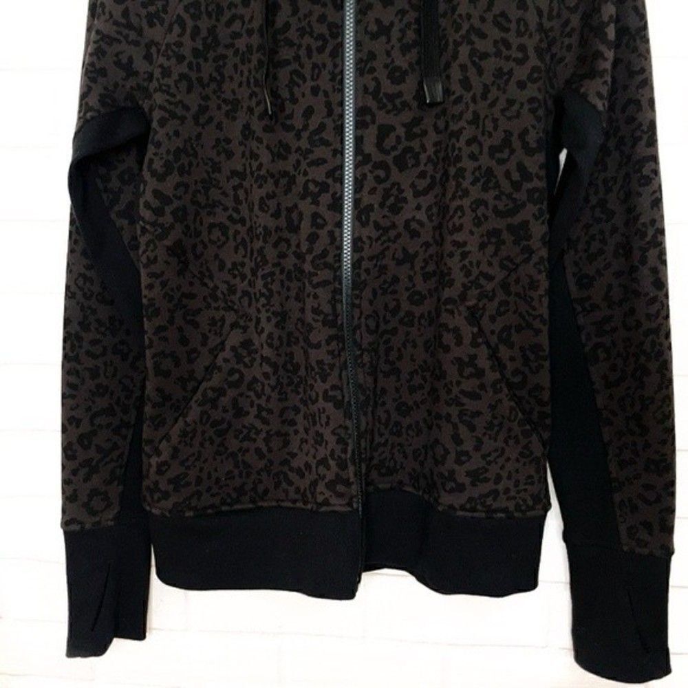 2 for $30 ATHLETA Triumph Black Leopard Print Hoodie - Picture 6 of 13